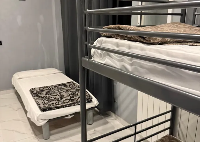 Lion University&youth 2 * Milano