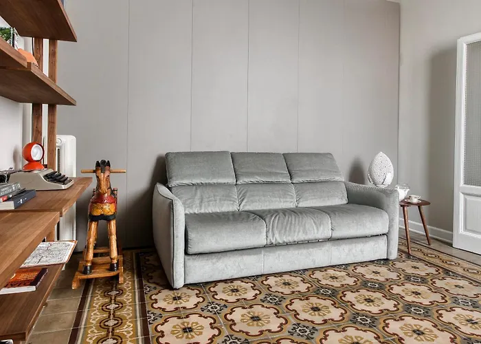 Navigli, 90 Square Meters, Free Parking Ripa Ticinese Apartamento