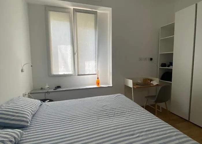 Visconti Di Modrone 18 *