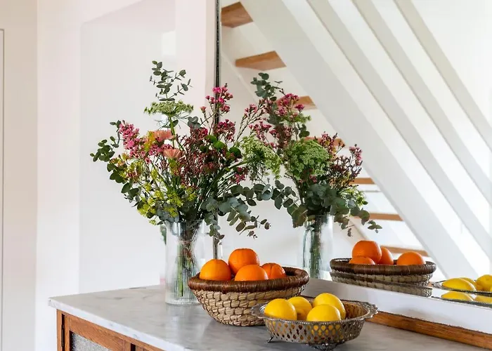Large & Comfy - A Few Steps From The Duomo * Milaan