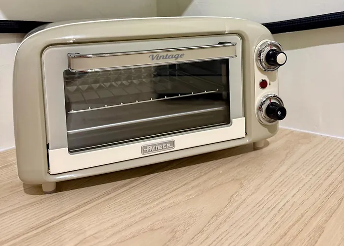 Naviglio M4 Relax E Design * Milán