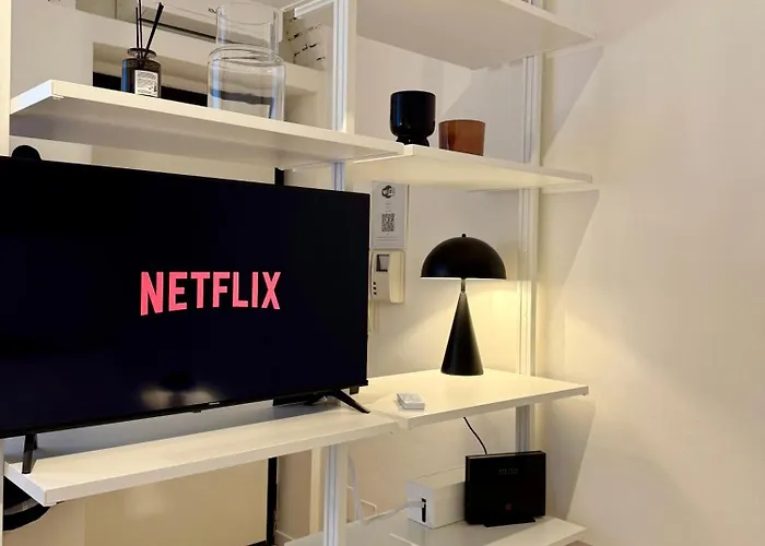 Naviglio M4 Relax E Design Milán