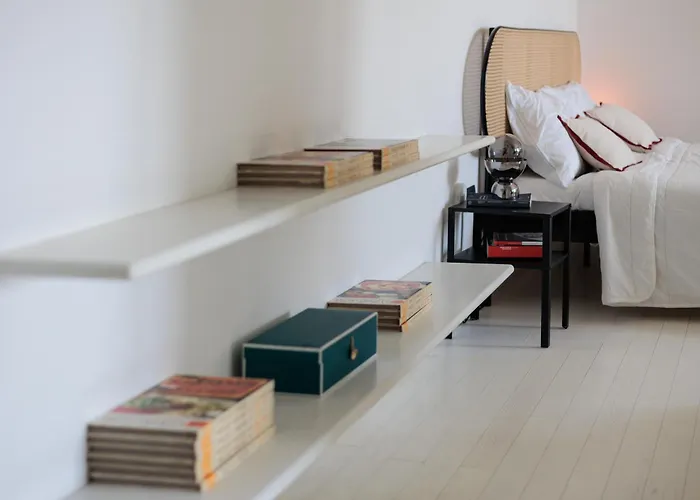 Di Design Con Vista Su Via Tortona Milán