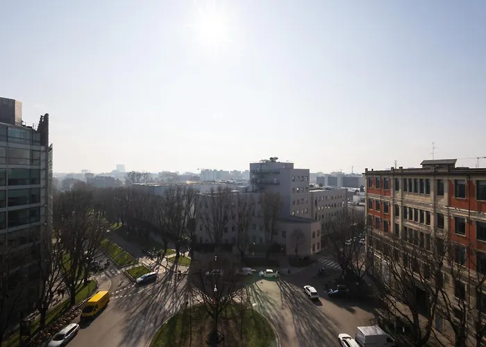 Di Design Con Vista Su Via Tortona *