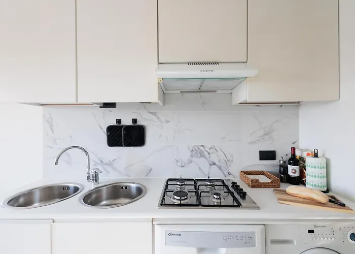 Di Design Con Vista Su Via Tortona Apartmán