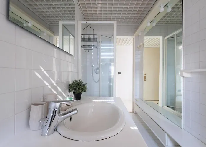 Di Design Con Vista Su Via Tortona Apartmán Milán