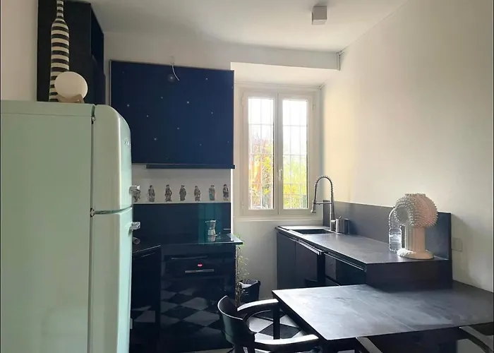 Quiet Luminous Flat Historical Center Fast Wi-fi Apartment *