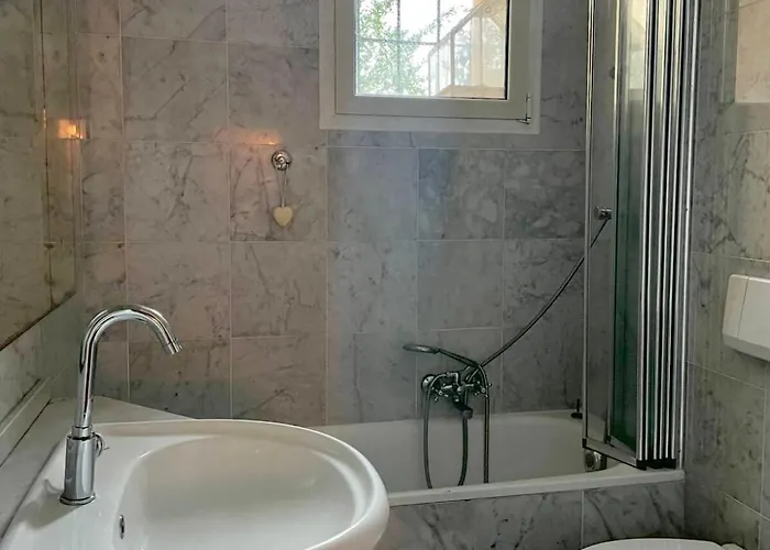 Quiet Luminous Flat Historical Center Fast Wi-fi Milan