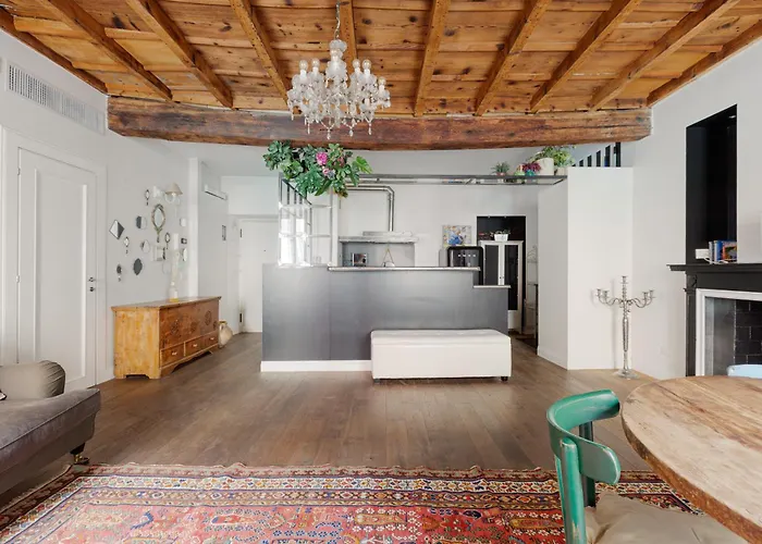 Brera - Castello - Ampio Bilocale Centro Appartement