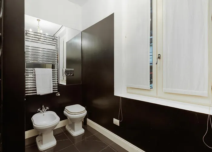 Brera - Castello - Ampio Bilocale Centro * Milaan