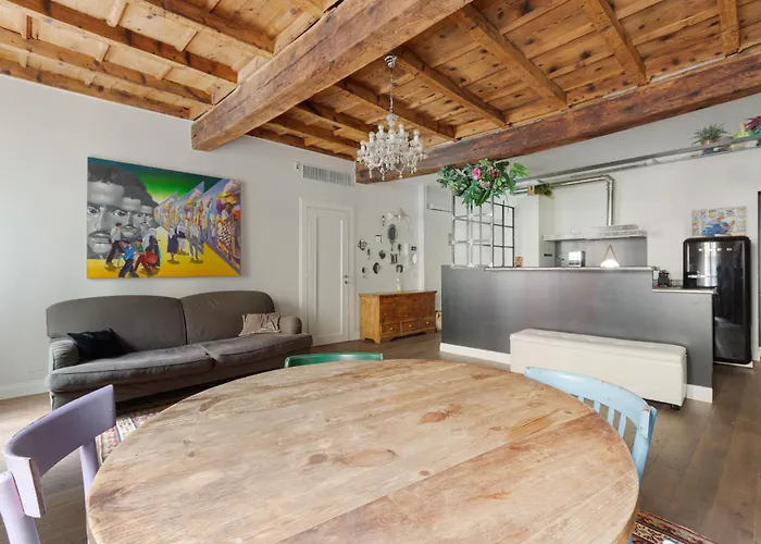 Brera - Castello - Ampio Bilocale Centro Appartement *