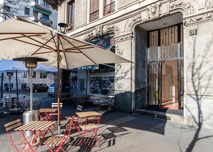 Giulio Flexyrent Apartment