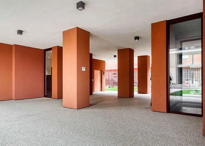Limehome Park Towers * ميلان