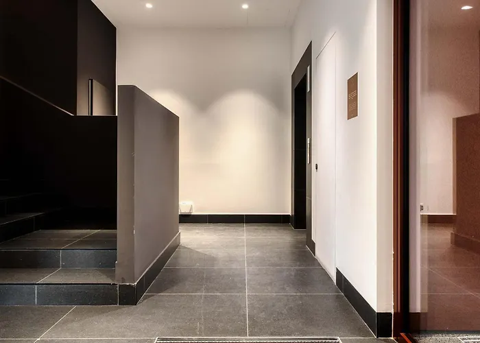 Limehome Park Towers