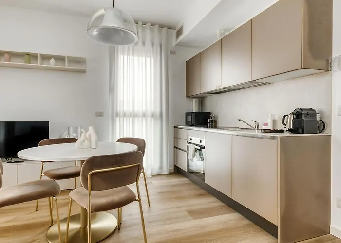 Limehome Park Towers Апартаменты *