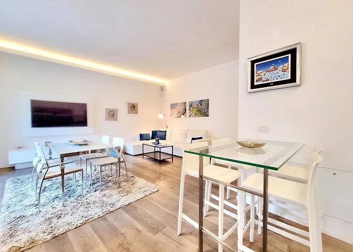 Bella Brera Luxury *