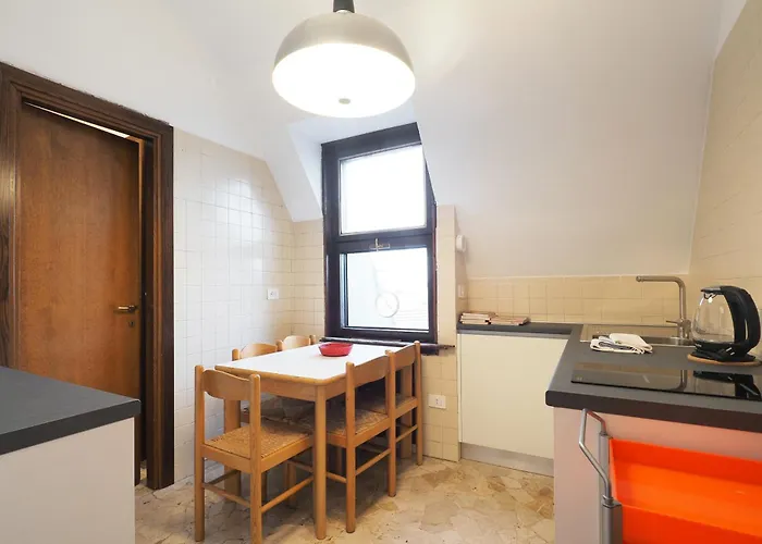 Primopiano - Napo Torriani C Apartment *