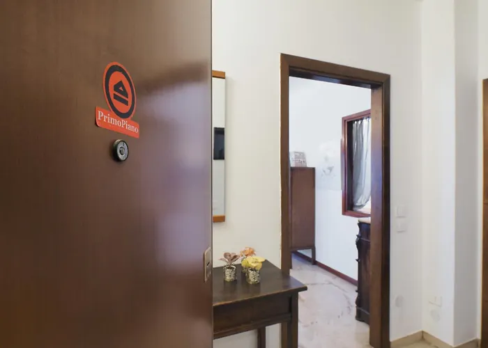 Primopiano - Napo Torriani C Apartment *