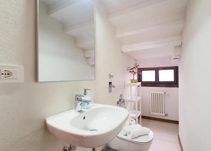 Primopiano - Napo Torriani C Apartment *