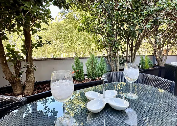 Deluxe Multispace With Terrace Апартаменты