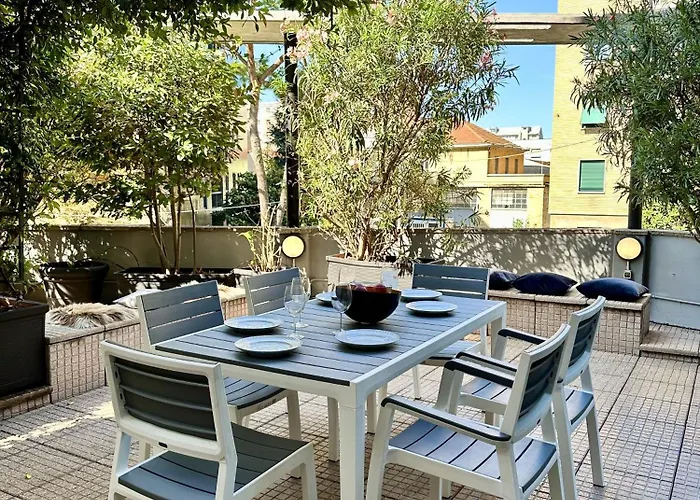 Апартаменты Deluxe Multispace With Terrace Милан