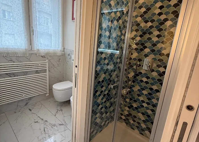 Sunny Design Penthouse 2br 2ba 8 Min To Duomo *