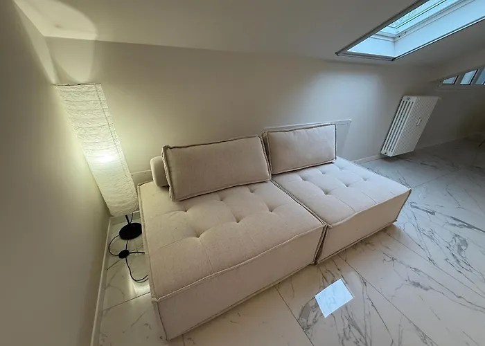 Apartament Sunny Design Penthouse 2br 2ba 8 Min To Duomo Mediolan