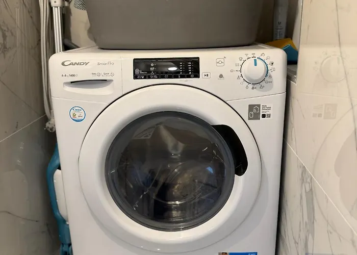 Sunny Design Penthouse 2br 2ba 8 Min To Duomo Mediolan