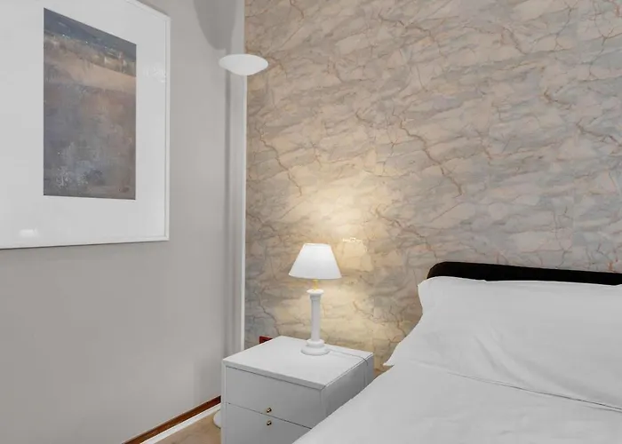 The House Of Via Muratori 11 شقة