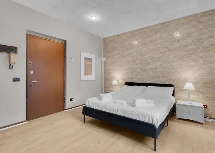 The House Of Via Muratori 11 شقة