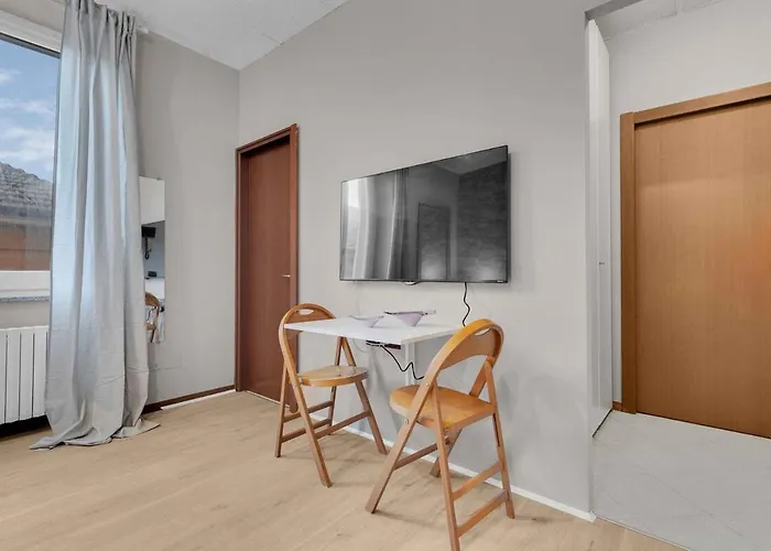 The House Of Via Muratori 11 * ميلان