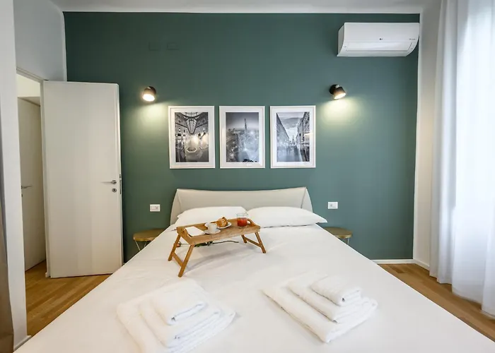 Prestige Brera, Duomo - Grand Living * Milan