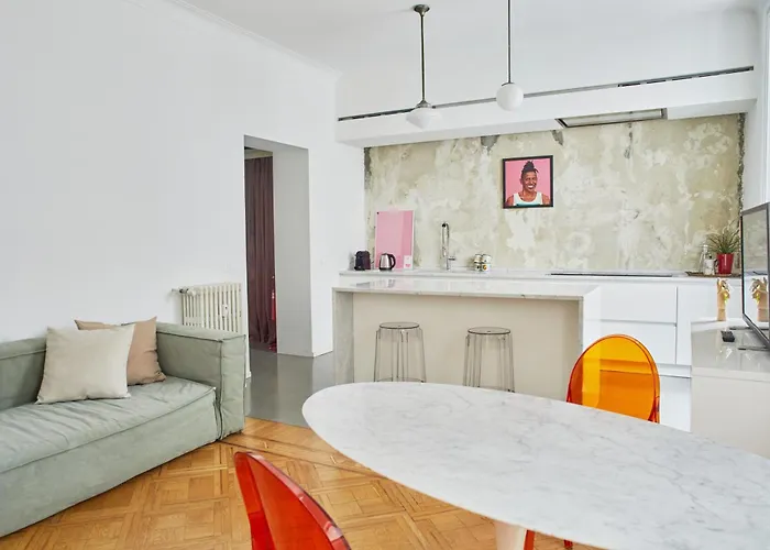 Design - Zona Bocconi Апартаменты Милан