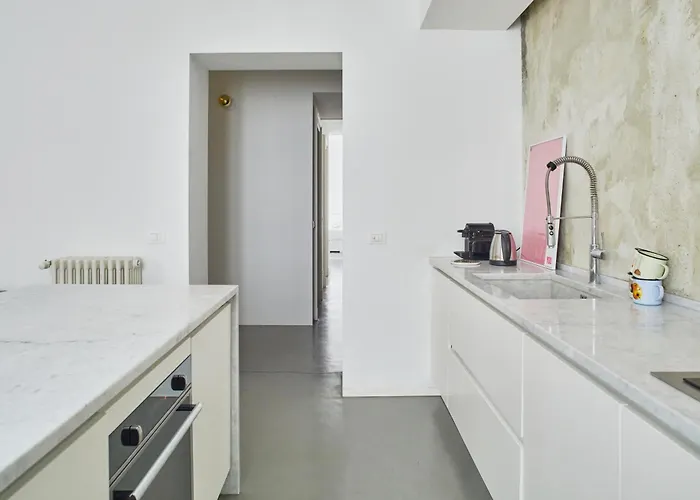 Design - Zona Bocconi Apartman