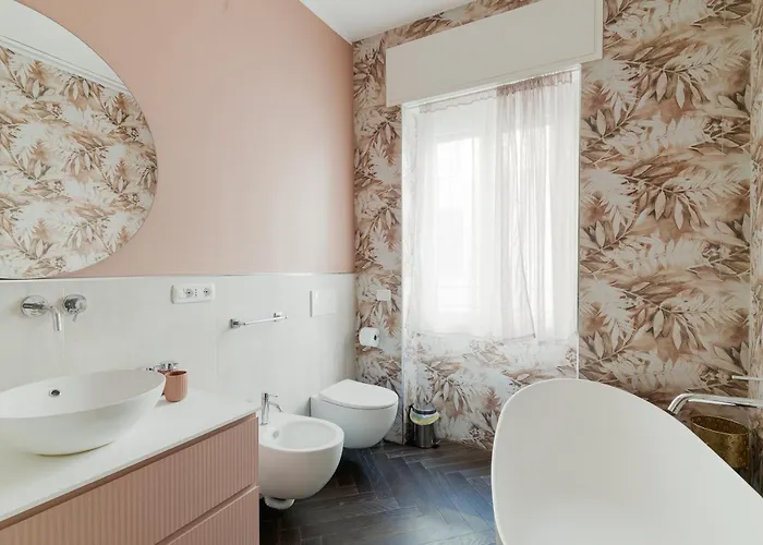 Cadorna - Rasori - Ampio Trilocale Di Design Lejlighed