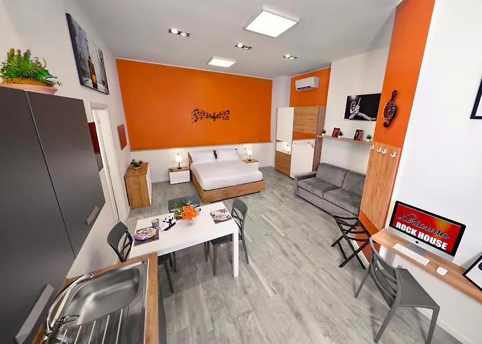 Lorianna Rock House Apartament Mediolan