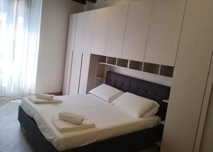 Piacere In Corso Daire