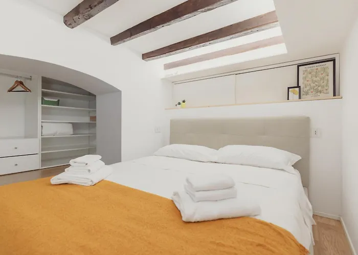 Gohost - Lovely Loft In The Heart Of *