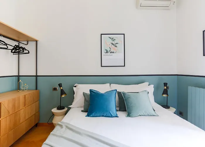 The Rent - Spacious Three-bedroom In The Heart Of Appartamento *