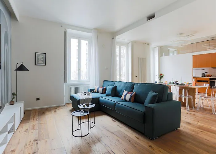 The Rent - Spacious Three-bedroom In The Heart Of Appartamento *