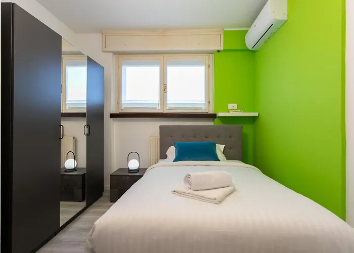 Russoli By Halldis Apartment Mailand