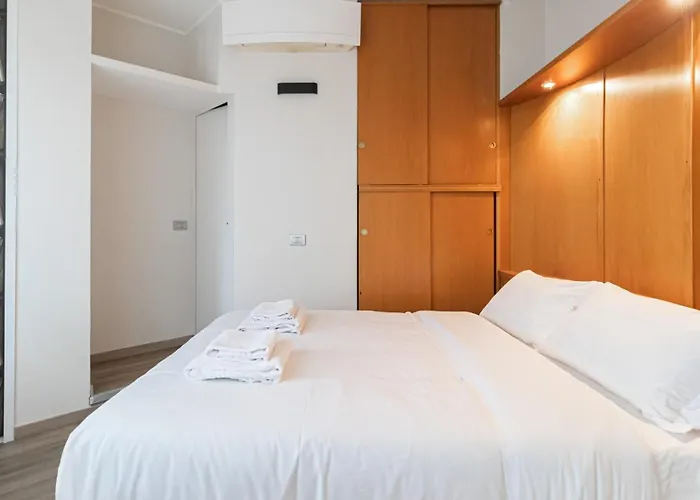 Italianway Easy - Gian Galeazzo 7 Lägenhet *