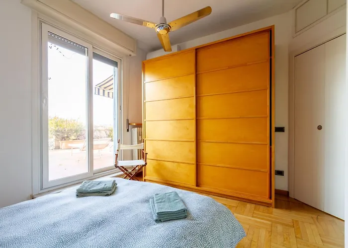 Attico Con Terrazzo Navigli Bocconi - Navigliapartments 아파트