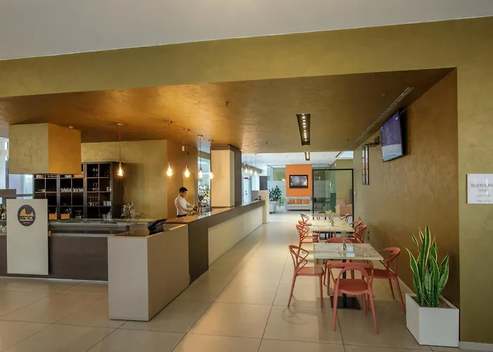 מלון Doubletree By Hilton מילאנו