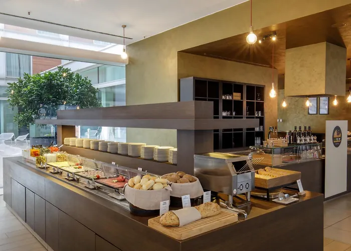 מלון Doubletree By Hilton 4*