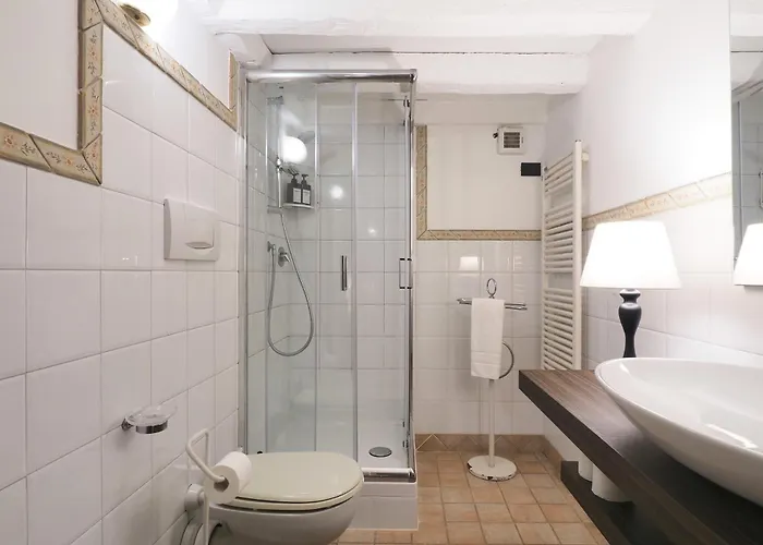 Unique Duomo Luxury Apartment Mailand