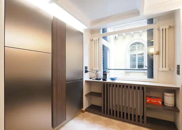 Unique Duomo Luxury Apartment