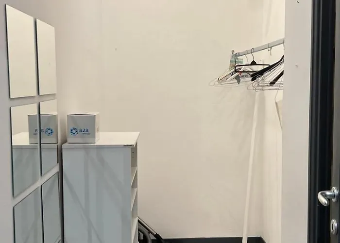 Apartman Bilocale Di Design A 100M Dalla Stazione Centrale Milánó