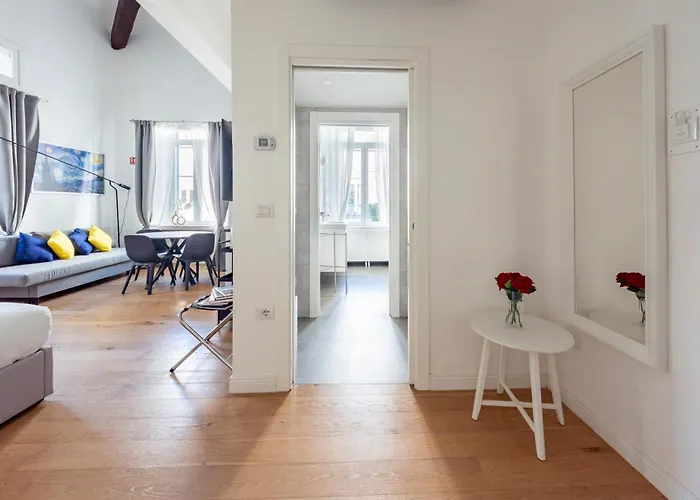 Luxury Loft In Center & Navigli - Doroteacity Apartment Milan