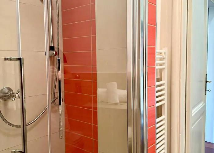 Luro Deluxe - San Babila Cozy 米兰